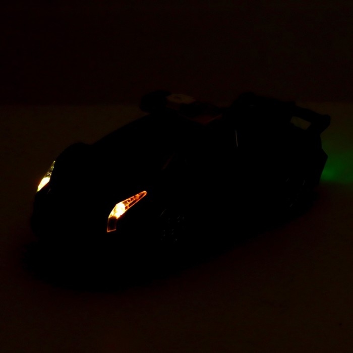 Робот &laquo;Полицейский&raquo;, трансформируется, световые и звуковые эффекты, работает от батареек