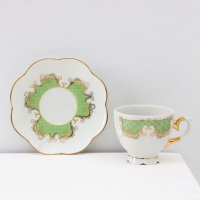 Сервиз кофейный фарфоровый «Симфония», 15 предметов: кофейник 800 мл, сахарница 400 мл, сливочник 180 мл, чашка кофейная 110 мл, блюдце d=12 см Сервиз кофейный фарфоровый «Симфония», 15 предметов: кофейник 800 мл, сахарница 400 мл, сливочник 180 мл, чашка кофейная 110 мл, блюдце d=12 см