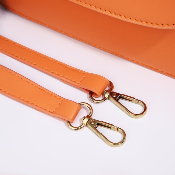 Сумка-мессенджер на магните, цвет оранжевый