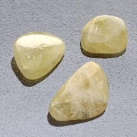 Набор для творчества "Цитрин", галтовка, фракция 2-3 см, 100 гр Набор для творчества "Цитрин", галтовка, фракция 2-3 см, 100 гр