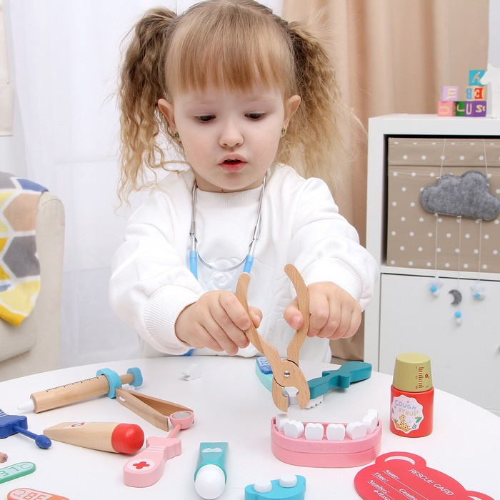 Детский набор доктора &laquo;Стоматолог&raquo; 33 предмета, 20,2 &times; 8 &times; 16 см