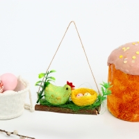 Пасхальный декор «Курочка на плотинке» 6 × 15 × 8 см Пасхальный декор «Курочка на плотинке» 6 × 15 × 8 см