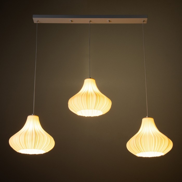 Подвес BayerLux "Ариана" 3хЕ14 15Вт  белый 23х23х20-200см