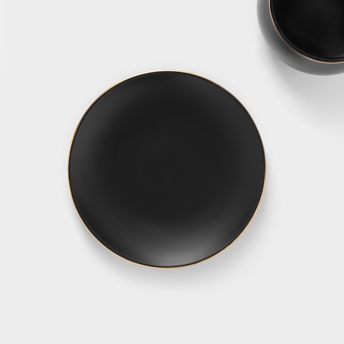 Чайная пара керамическая с ложкой «Мати», 2 предмета: чашка 280 мл, блюдце d=13,5 см, цвет чёрный Чайная пара керамическая с ложкой «Мати», 2 предмета: чашка 280 мл, блюдце d=13,5 см, цвет чёрный