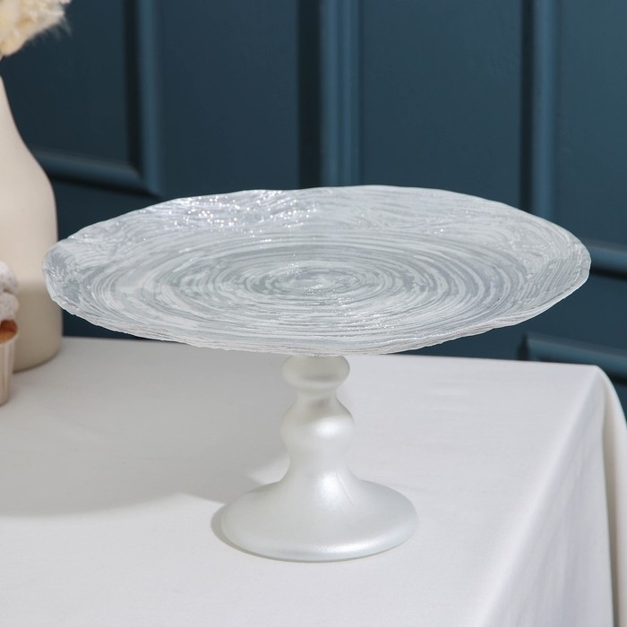 Блюдо сервировочное «Античная роза», d=28 см, на ножке, цвет платиновый Блюдо сервировочное «Античная роза», d=28 см, на ножке, цвет платиновый