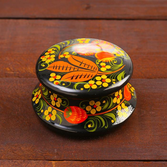 Набор &laquo;Земляничка&raquo;, 6 предметов: 2 доски, 3 банки, подставка, хохлома