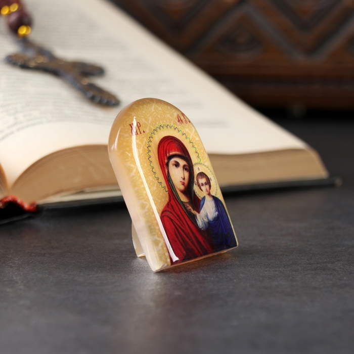 Икона Икона "Богоматерь Казанская", селенит