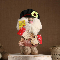 Оберег-домовой "Кузя в кепке, с караваем", 22х14х10 см МИКС Оберег-домовой "Кузя в кепке, с караваем", 22х14х10 см МИКС