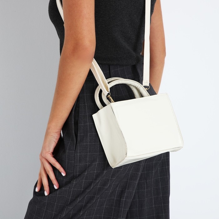 Сумка женская тоут на молнии, цвет молочный Сумка женская тоут на молнии, цвет молочный