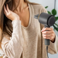 Фен для волос КТ-3270 - 2 скорости Фен для волос КТ-3270 - 2 скорости