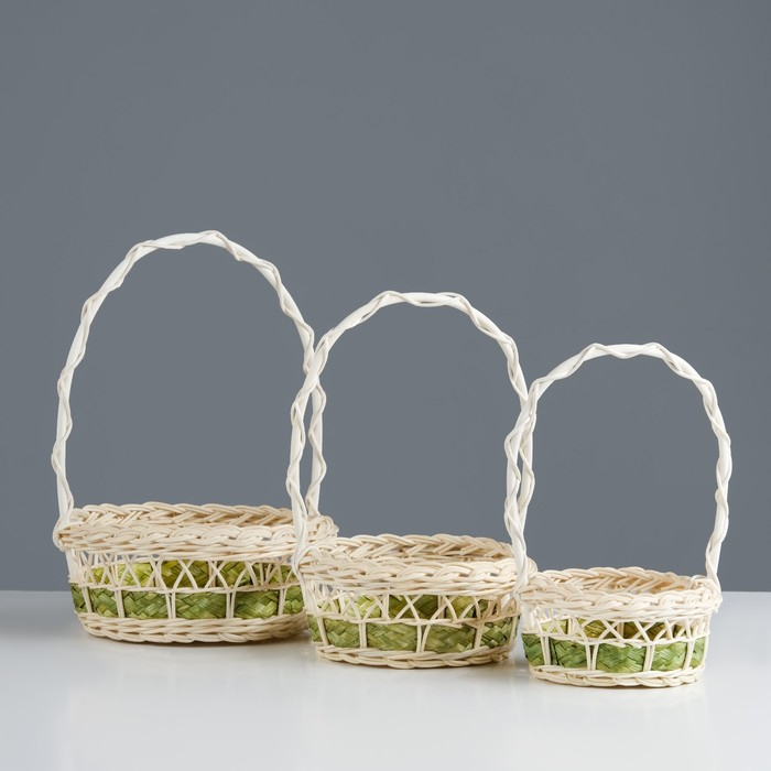 Набор корзин плетеных из 3-х :D20 H 8/27; D17 H 7 H 25; D13 H 6 H 21  см.(ротанг)