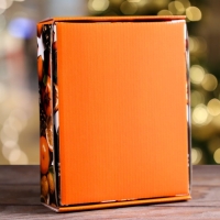 Новый год. Коробка подарочная, крышка-дно, с окном "С Новым Годом", 18 х 15 х 5 см.