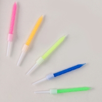 Набор топперов «С днём рождения» пчёлка, набор свечей 10 шт. Набор топперов «С днём рождения» пчёлка, набор свечей 10 шт.