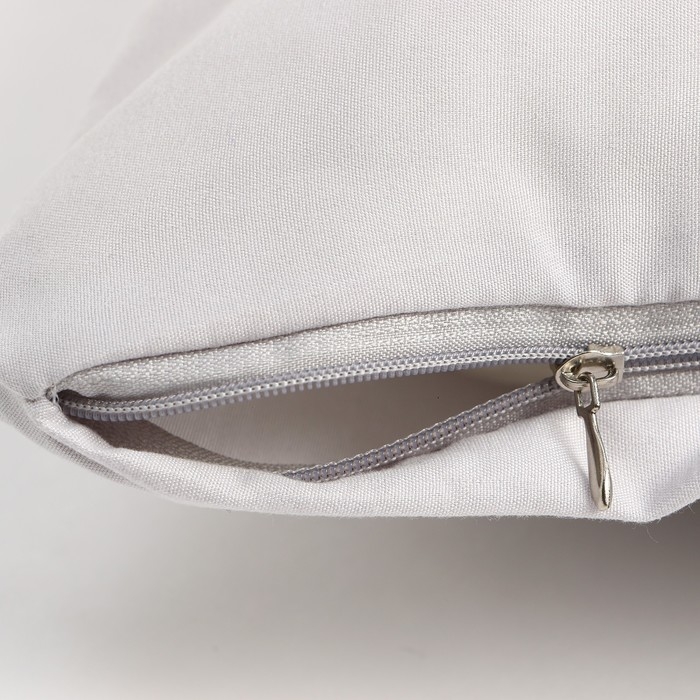 Наволочка декоративная Экономь и Я цвет светло-серый, 40 х 40 см, полиэстер Наволочка декоративная Экономь и Я цвет светло-серый, 40 х 40 см, полиэстер