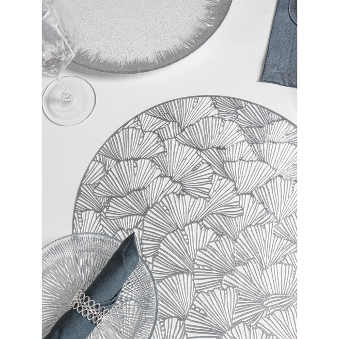 Салфетки сервировочные на стол Доляна «Веер», d=38 см, 4 шт, цвет серебряный Салфетки сервировочные на стол Доляна «Веер», d=38 см, 4 шт, цвет серебряный