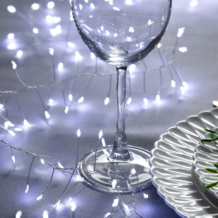 Гирлянда «Мишура» 2 м роса, IP20, серебристая нить, 200 LED, свечение белое, 12 В Гирлянда «Мишура» 2 м роса, IP20, серебристая нить, 200 LED, свечение белое, 12 В