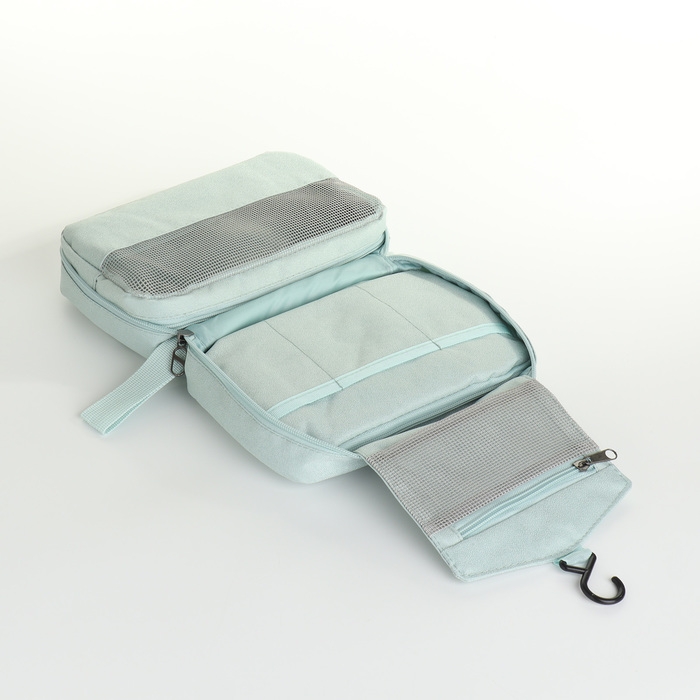 Косметичка на молниях, цвет голубой