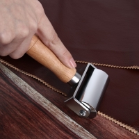 Роллер для клеевых работ с кожей, 16,5 &times; 6 см, цвет серебряный