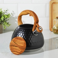 Чайник со свистком из нержавеющей стали Magistro Heat, 3 л, ТРС, индукция, ручка soft-touch, цвет чёрный Чайник со свистком из нержавеющей стали Magistro Heat, 3 л, ТРС, индукция, ручка soft-touch, цвет чёрный