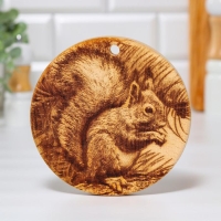 Доска из массива кедра &laquo;Бельчонок&raquo;, круглая, 18 &times; 18 см