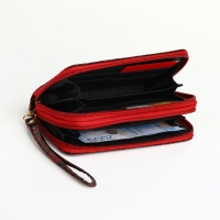 Кошелёк женский на молниях, цвет красный Кошелёк женский на молниях, цвет красный