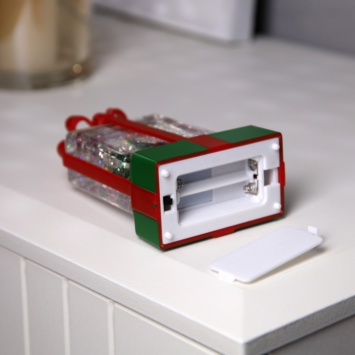 Светодиодная фигура &laquo;Гном с подарком&raquo; 7.5 &times; 12.5 &times; 4.9 см, пластик, батарейки АААх2 (не в комплекте), свечение тёплое белое