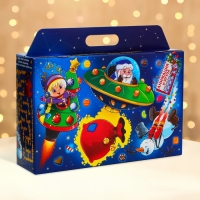 Новый год. Подарочная коробка Новогодняя Портфель широкий "Космос" с игрой и анимацией 31 х 8,5 х 20,3 см. Новый год. Подарочная коробка Новогодняя Портфель широкий "Космос" с игрой и анимацией 31 х 8,5 х 20,3 см.
