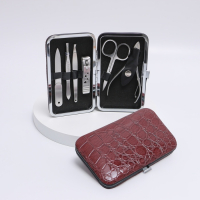 Набор маникюрный &laquo;Рептилия&raquo;, 6 предметов, в футляре, цвет коричневый