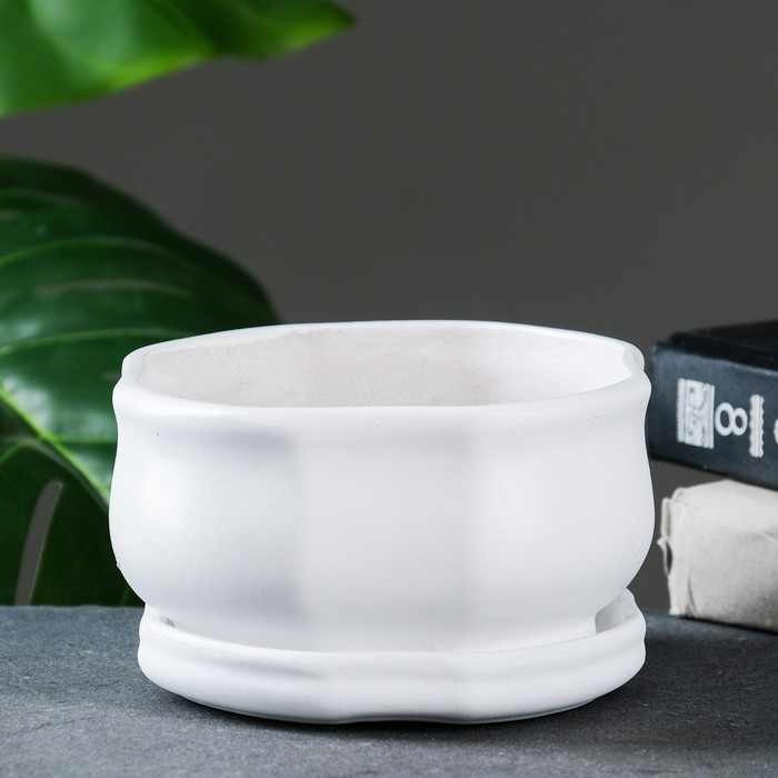 Горшок &laquo;Лилия&raquo; белое, 0 85 л/ 8,5х15 см