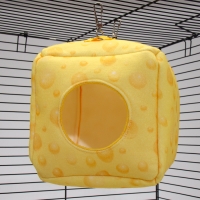 Подвесной домик-кубик "Сыр", 17 х 17 х17 см Подвесной домик-кубик "Сыр", 17 х 17 х17 см