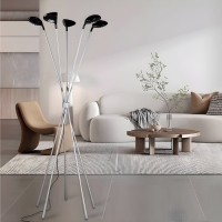 Торшер &laquo;5 клюшек&raquo; 65 &times; 170 см, 5 &times; 10 Вт, алюминий, пластик, свечение тёплое белое