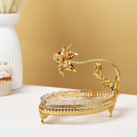 Фруктовница металлическая &laquo;Лист&raquo;, 23&times;12&times;18 см, цвет золотой