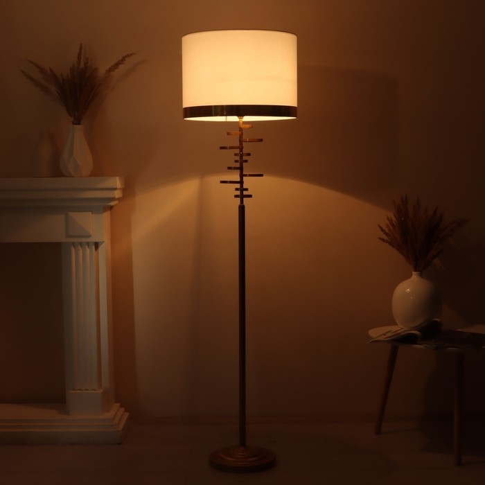 Торшер 19108/1 E27 40Вт золото 42х42х166 см