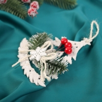 Украшение ёлочное "Ёлочка с ягодками" 11х11 см, белый