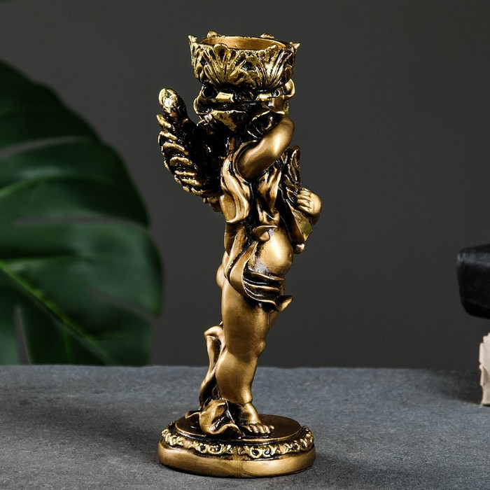 Подсвечник Подсвечник "Ангелочек" в правой руке, золото, 14х8х22 см, для свечи d=4 см