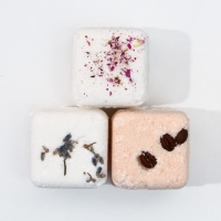 Подарочный набор косметики &laquo;С 8 марта!&raquo;, бомбочки для ванны с добавками 3 х 70 г, ЧИСТОЕ СЧАСТЬЕ