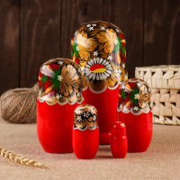 Матрёшка 5-ти кукольная "Сюзанна" 17-18 см, ручная роспись Матрёшка 5-ти кукольная "Сюзанна" 17-18 см, ручная роспись