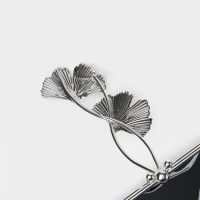 Салфетница &laquo;Цветы&raquo;, 15&times;15&times;8,5 см, цвет серебряный