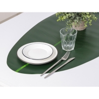 Дорожка для стола &laquo;Лист&raquo;, 106&times;46 см, цвет зелёный