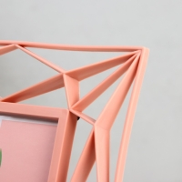 Фоторамка пластик 10х15 см "Геометрия" розовая 18х23 см Фоторамка пластик 10х15 см "Геометрия" розовая 18х23 см