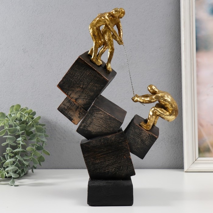 Сувенир полистоун "Общее дело" 25х20х36 см