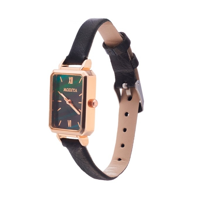 Часы наручные кварцевые женские, черный ремешок Часы наручные кварцевые женские, черный ремешок