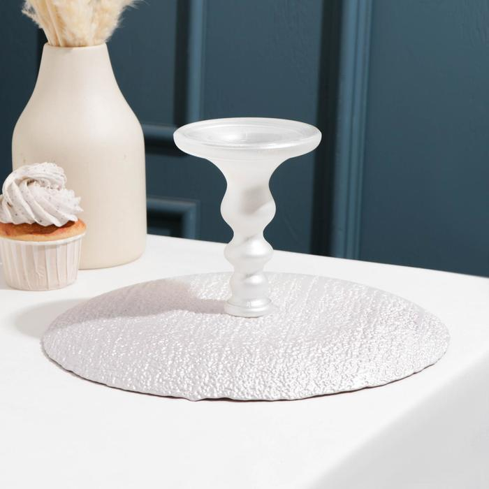 Блюдо сервировочное на ножке «Ривьера», d=28 см, цвет жемчужный Блюдо сервировочное на ножке «Ривьера», d=28 см, цвет жемчужный