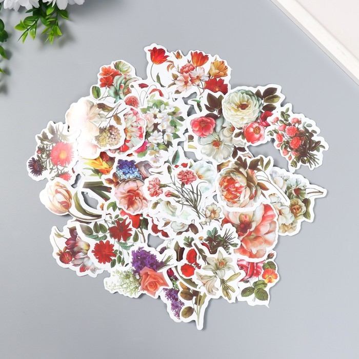 Набор наклеек «Винтажный цветочный микс» 50 шт 3-8,5 см Набор наклеек «Винтажный цветочный микс» 50 шт 3-8,5 см