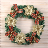 Венок новогодний d-40 см "Яркая сказка" банты с ягодами объёмные цветы Венок новогодний d-40 см "Яркая сказка" банты с ягодами объёмные цветы