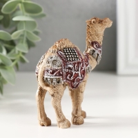Сувенир полистоун "Пустынный верблюд с попоной" 3,5х8х8,7 см Сувенир полистоун "Пустынный верблюд с попоной" 3,5х8х8,7 см