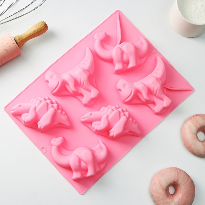 Форма для выпечки Доляна &laquo;Животные.Динозавры&raquo;, силикон, 29&times;21 см, 6 ячеек (10,4&times;7,2 см), цвет розовый