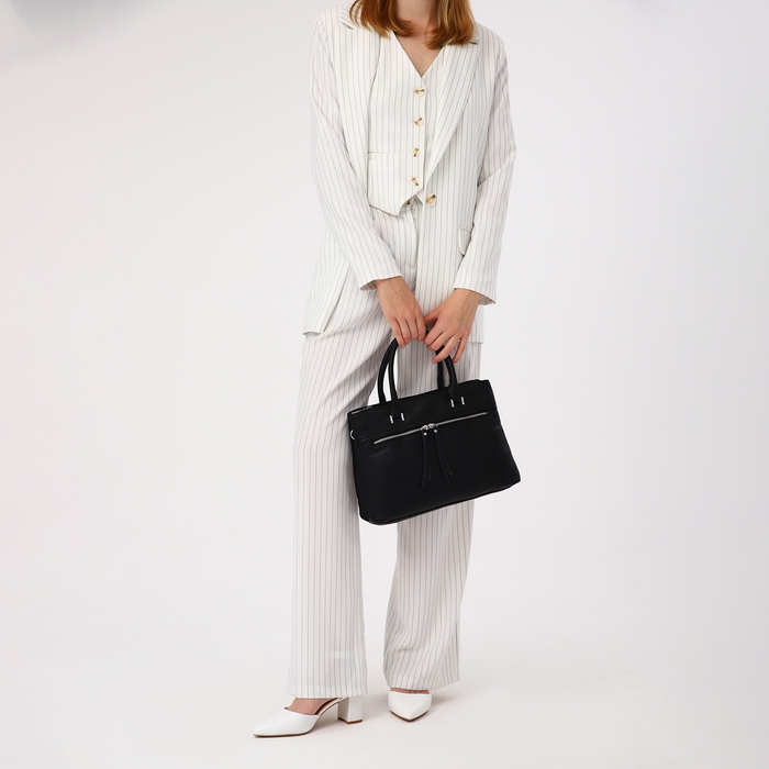 Сумка-тоут на молнии, 2 наружных кармана, цвет чёрный Сумка-тоут на молнии, 2 наружных кармана, цвет чёрный