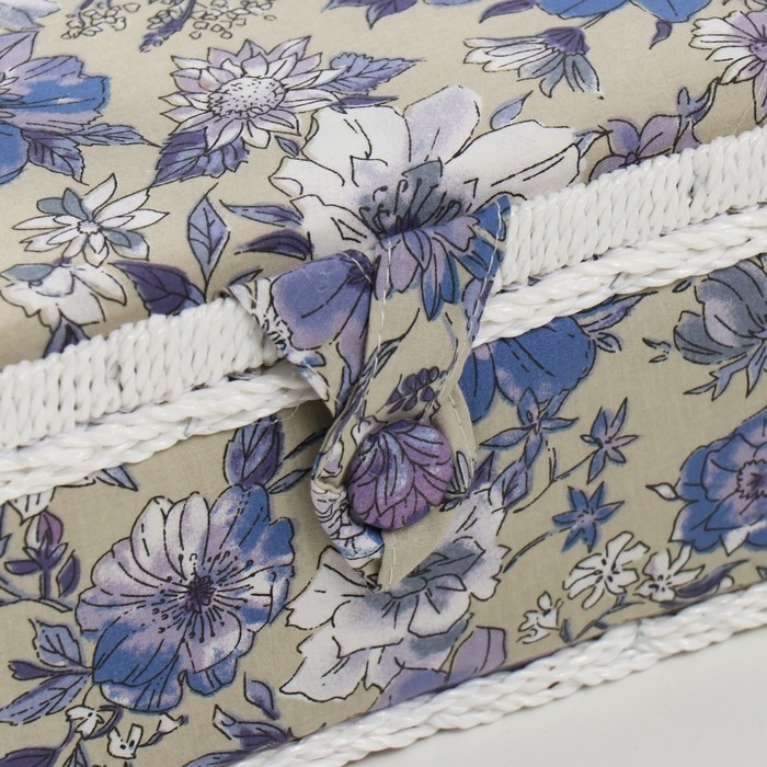 Шкатулка для рукоделия Шкатулка для рукоделия "Сиреневая цветочная поляна" 20х20х11 см