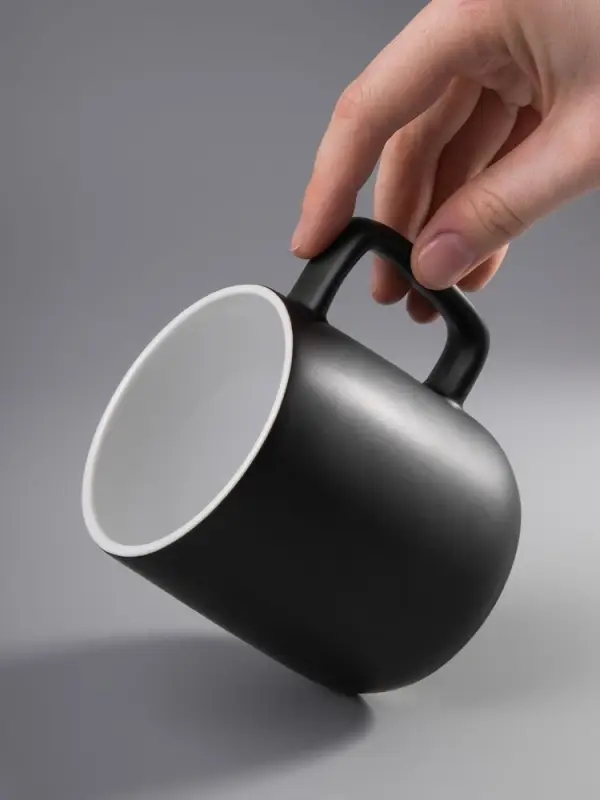 Кружка Ingver, черная Кружка Ingver, черная